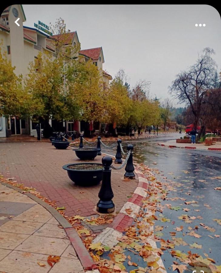 Ifrane * Ifrane (Ifrane)